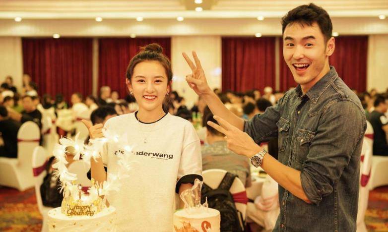 本人|宋祖儿回应“喝马桶水”的味道：林可颂行为不要上升本人