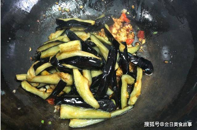 四季豆怎么煮容易烂 42dff4ba03e944f8b057328d426bb898.jpeg