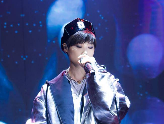 我该怎么办歌曲李宇春 92e254c914ad4750994488e799960eca.jpeg