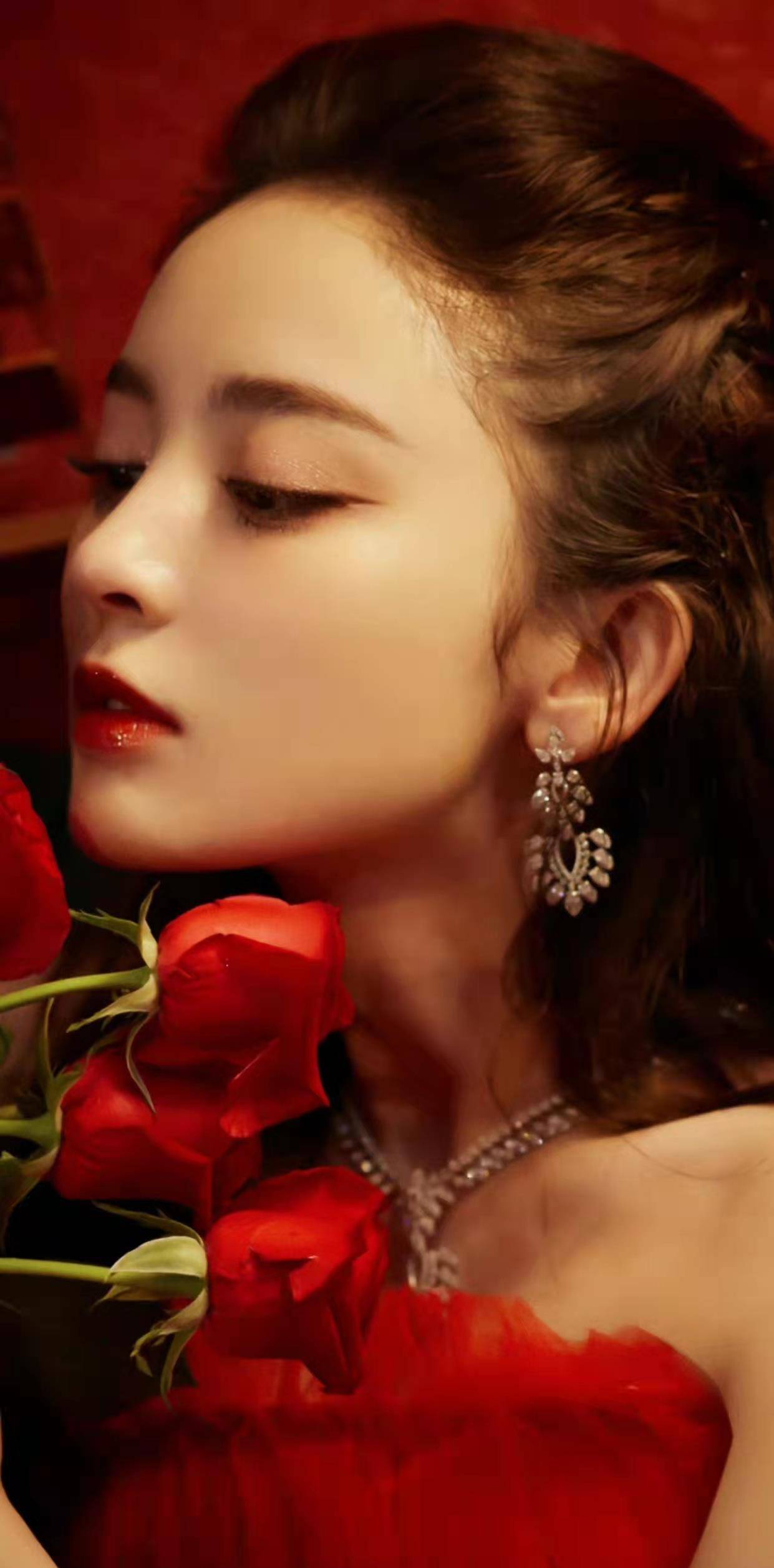 感觉玫瑰女人刘诗诗、刘亦菲、热巴、杨幂等，她们个个都美得惊艳！