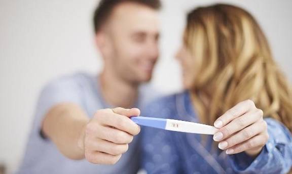 如何做到快速怀孕？除了吃叶酸，不妨试一试这3个备孕技巧！