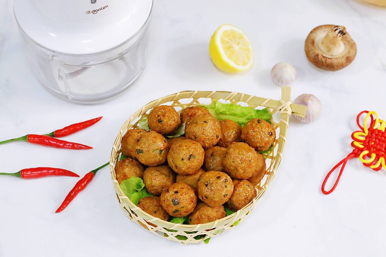 原创过年炸肉丸3放2不放要知道外酥里嫩真好吃分享给家人