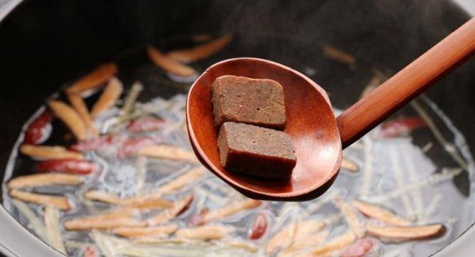 啥时候喝姜枣茶 5b54b167d77e4f19ae4da13a829253f3.jpeg