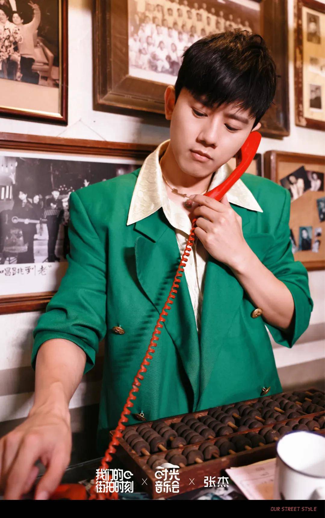 林志炫|独家拍摄《时光音乐会》| 坐上时光机,一起用音乐留住回忆、诉说心声……