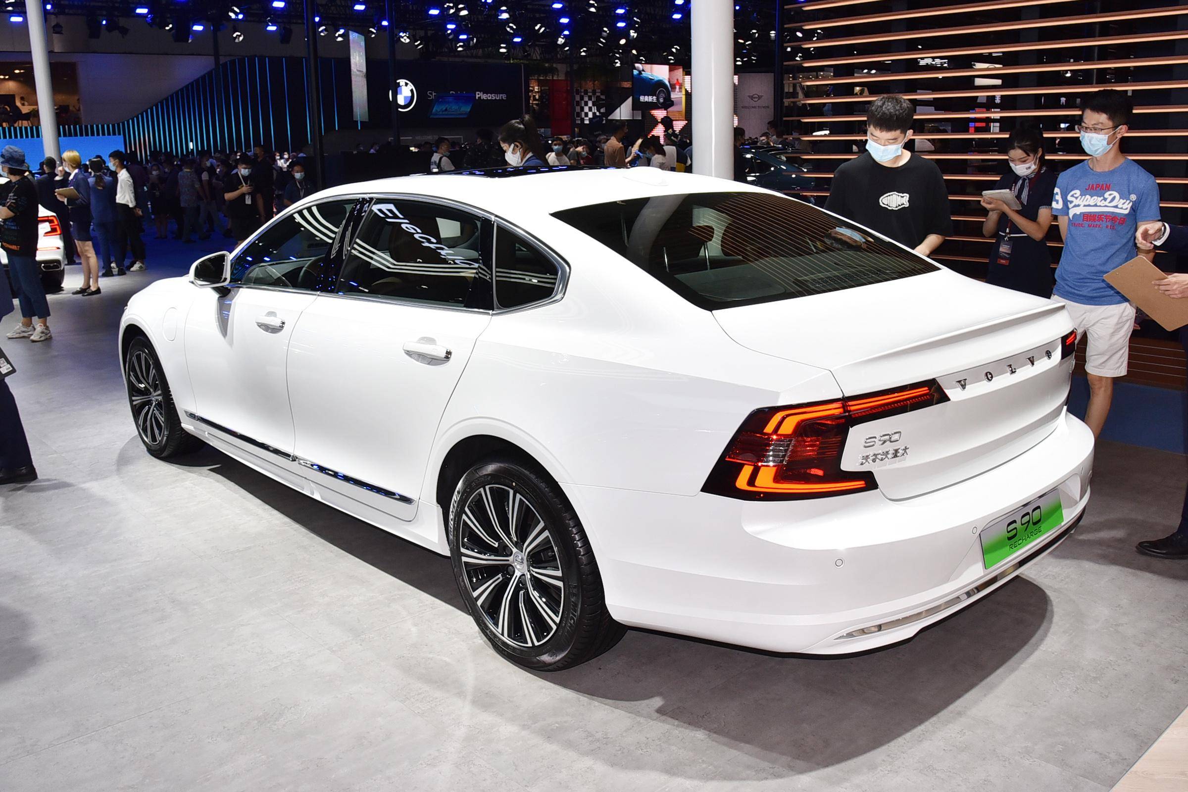 99万元起 新款沃尔沃s90插混版上市 动力升级_搜狐汽车_搜狐网