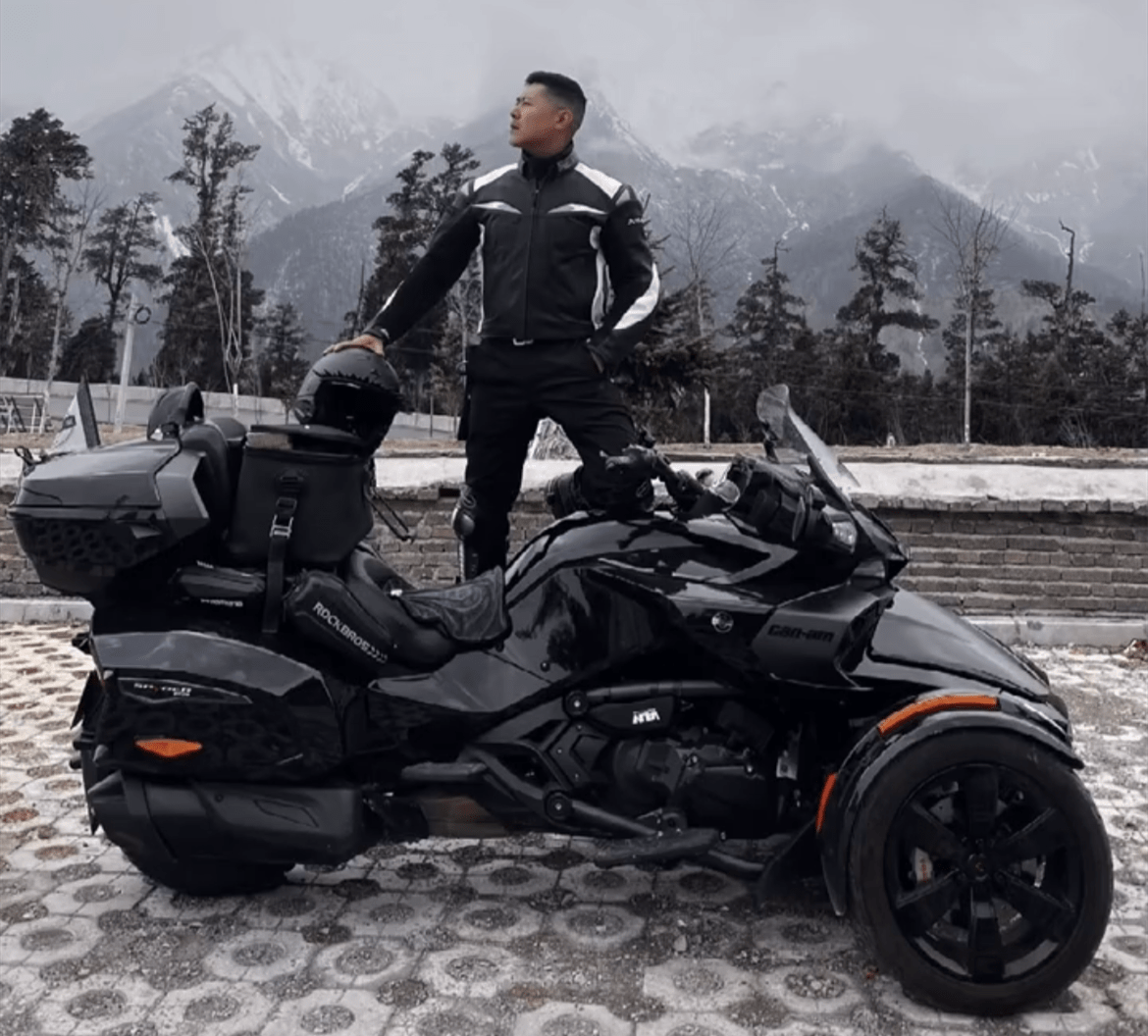 原创大冰行为惹网友盛赞陌生人借1000元三个月未还他则回复不用还