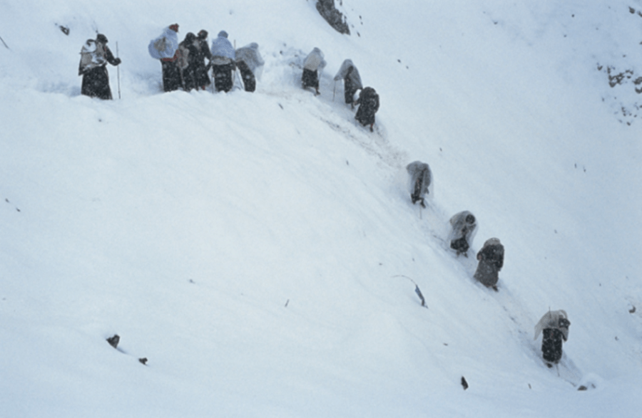 1991年，17人挑战梅里雪山，一夜之间全部遇难，日记内容充满诡异