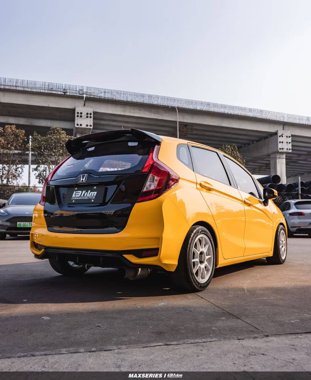本田-飞度gk5全车贴膜lbfilm改色膜lb超亮莫兰黄_搜狐汽车_搜狐网