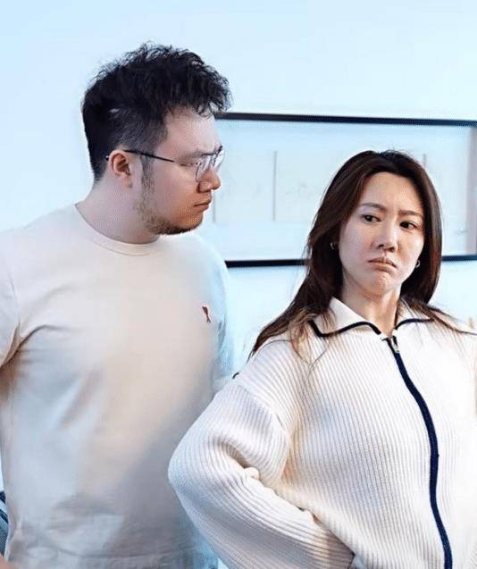 王博谷父母都是谁 59527e54bf614ba09d462890c1c3da1b.jpeg