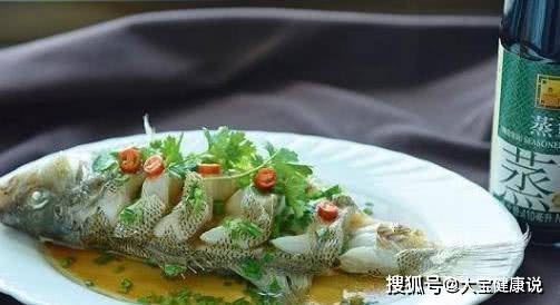 蒸鲈鱼要不要蒜末 bcf6c220fc2c4c239ed926a48f59cccb.jpeg