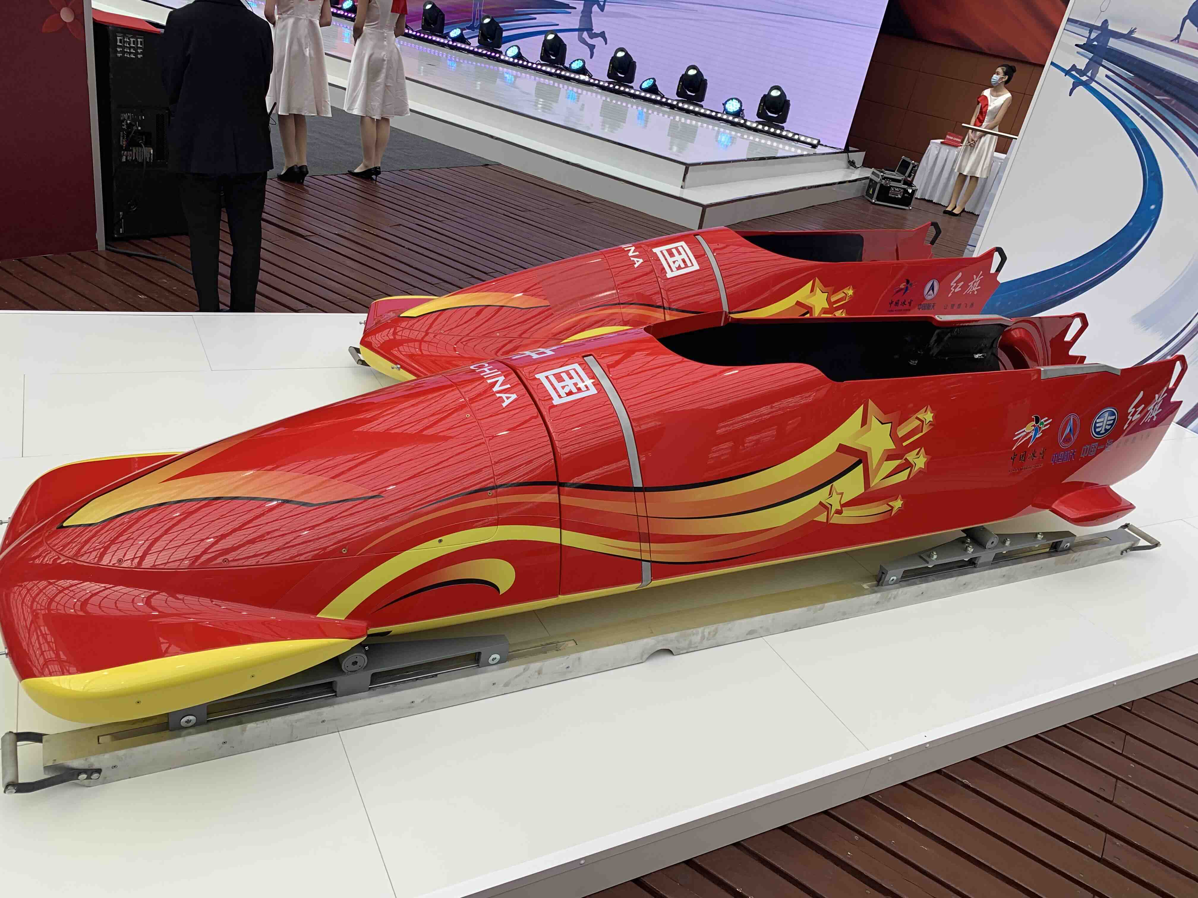 中国一汽向中国荣耀运动健儿交付红旗高级轿车 吉林省 活动 奥运