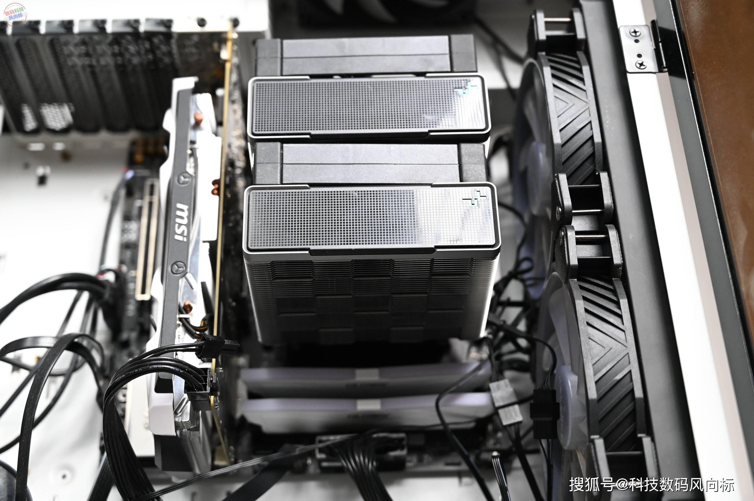 风神|风冷和水冷各有优势!九州风神AK620上手体验