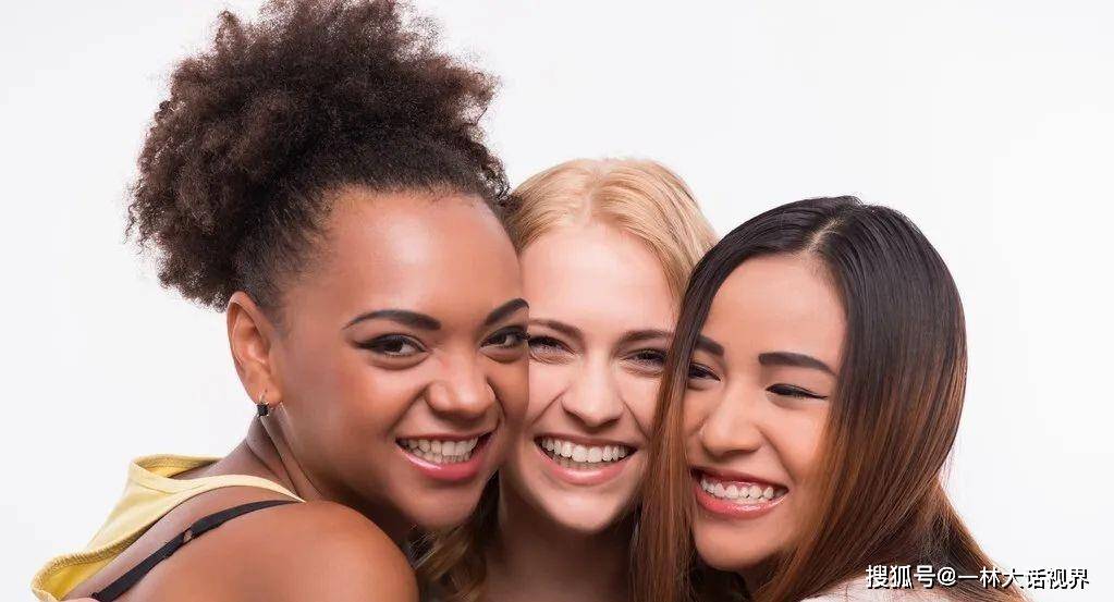 从肤色上人种分为了几种 87ccb90fd13e457aaf98c2d95c7139d9.jpeg