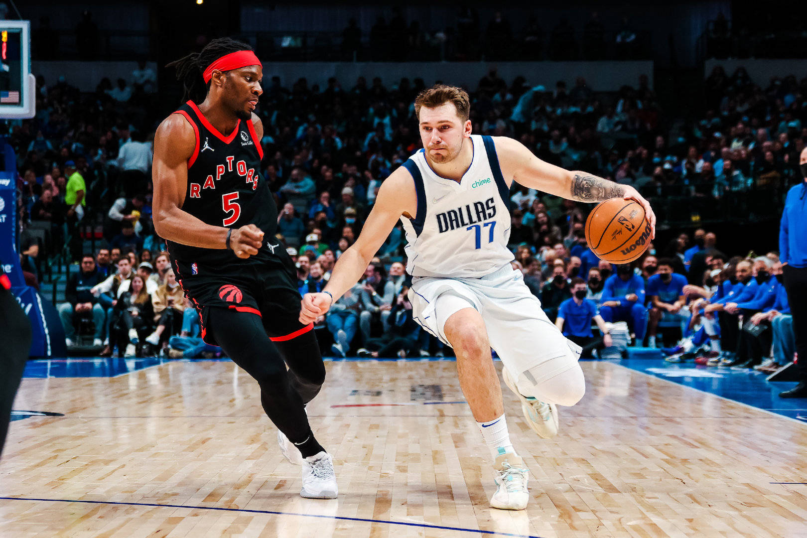 东契奇能否连续第三年,入选全明星首发最佳一阵?_独行侠_比赛_战绩