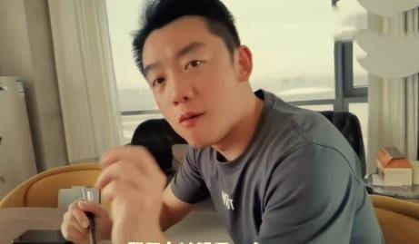 苗苗是河南的 b0d86de7a04240b38a40aa3a29af55ef.jpeg