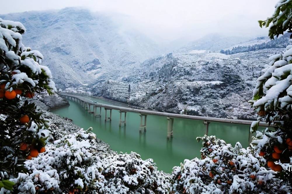 原创 中国首条水上生态环保公路，通往
