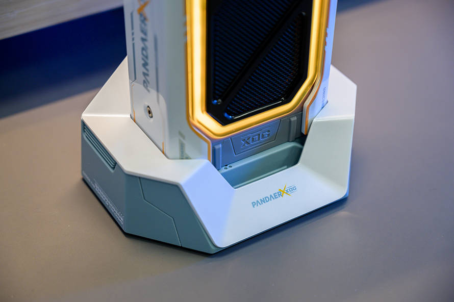 魅族白金独角兽赛博音箱评测：颜值出众 音质优秀