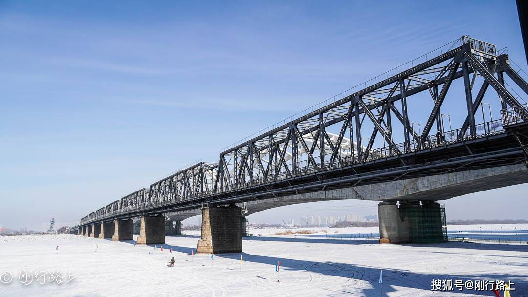 中东铁路玻璃栈道打卡哈尔滨东方铁路