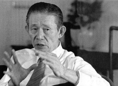 如今子女都拿不到,还得交3百多亿遗产税_王永庆_台湾_太太