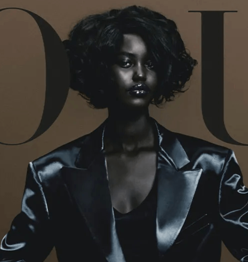 原创vogue封面黑化模特黑得像假人是时尚还是翻车