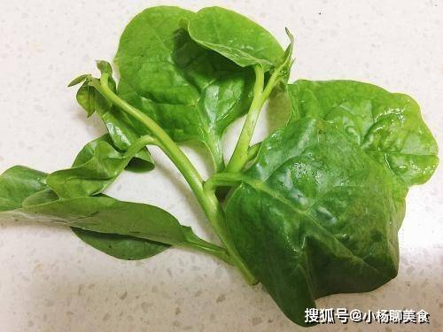 吃什么菜去斑 9ce887e912e34f5897621c2100d8cb7e.jpeg