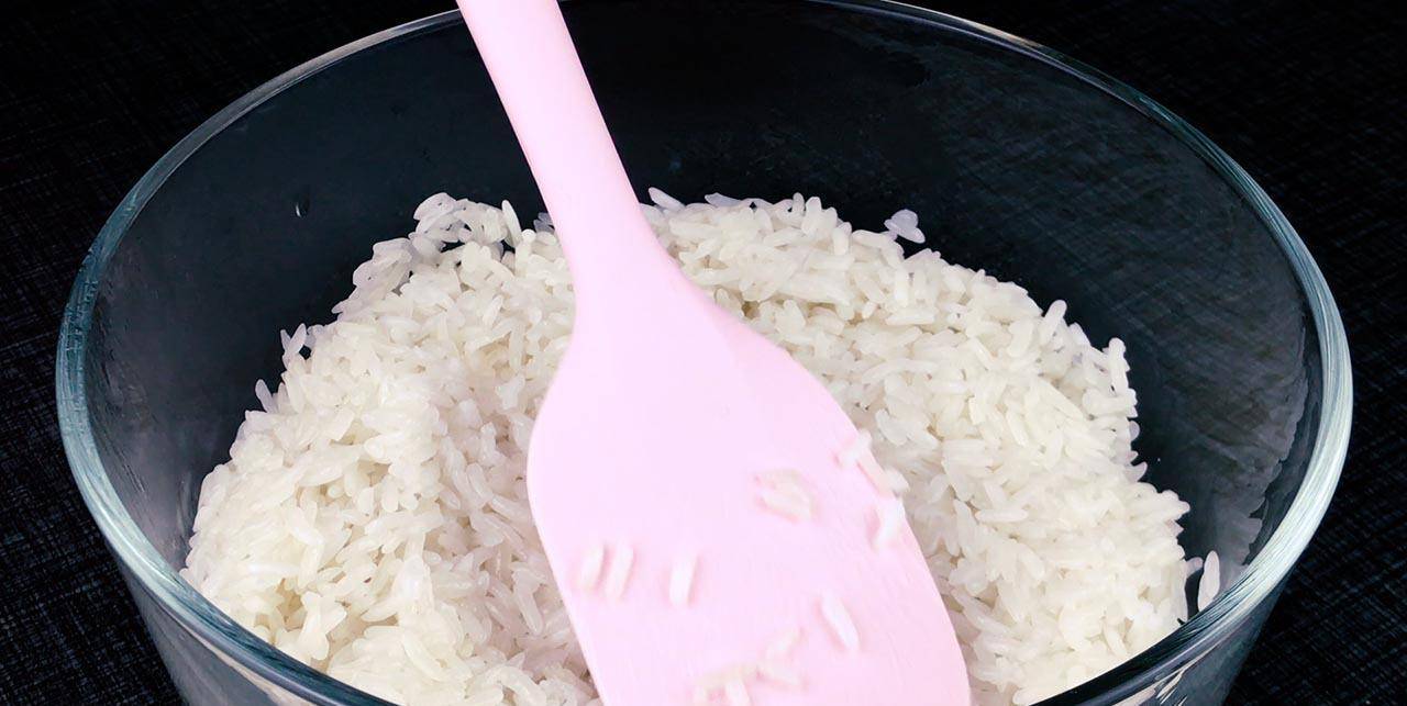 爱吃糯米饭的收藏吧 教你懒人做法 比包粽子简单 香甜软糯 红糖 吃法 糍粑 全网搜 爱吃糯米饭的收藏吧 教你懒人做法 比包粽子简单 香甜软糯 红糖 吃法 糍粑 全网搜