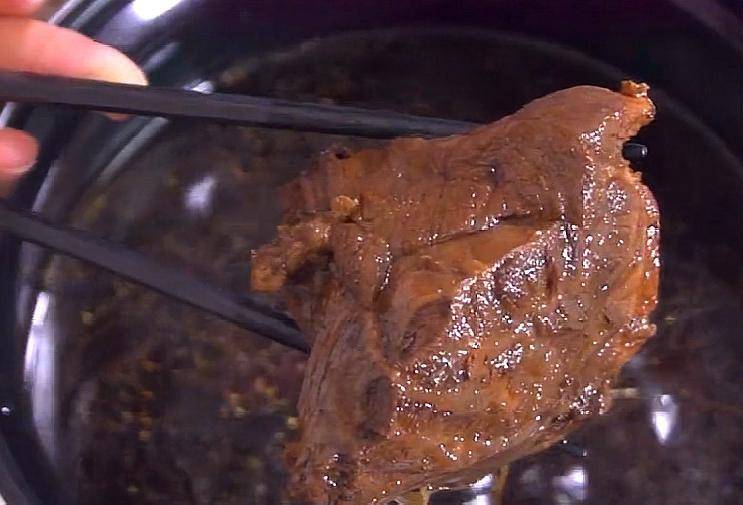 牛肉怎么切好吃又嫩又烂 f72f8af42b8d4ebd98f43593844c175f.jpeg