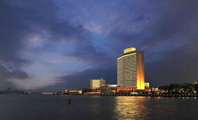广州背景强大的酒店，不止霍英东建的白天鹅，还有中国大酒店