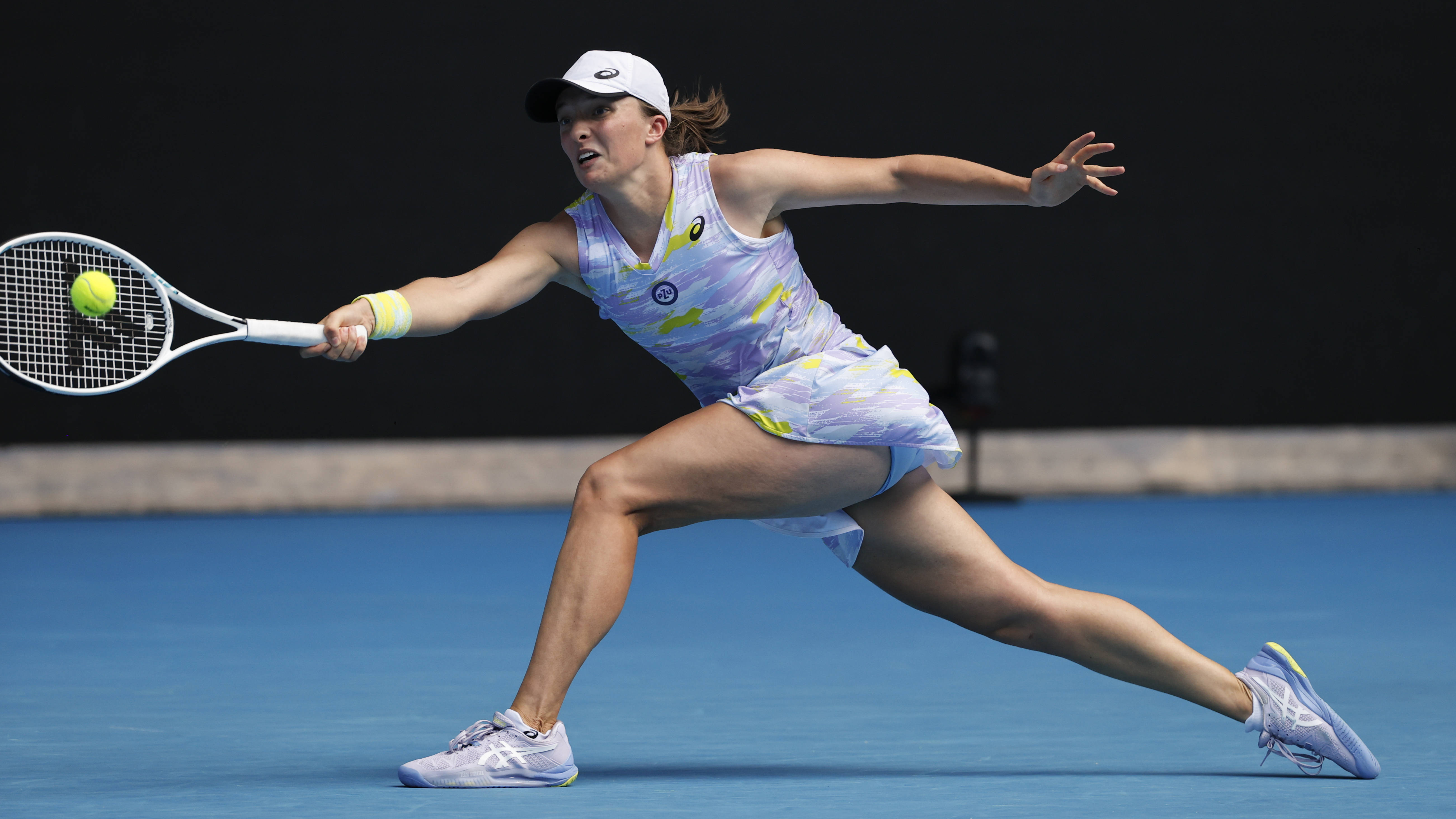 沿着纳达尔的足迹 斯瓦泰克有偶像气质了_卡娅·卡内皮_首轮比赛_澳网