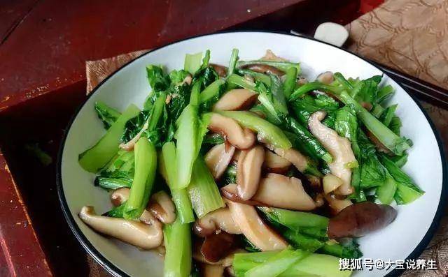 炒什么菜配干饭 47b9830cefd84bed890974688100461e.jpeg