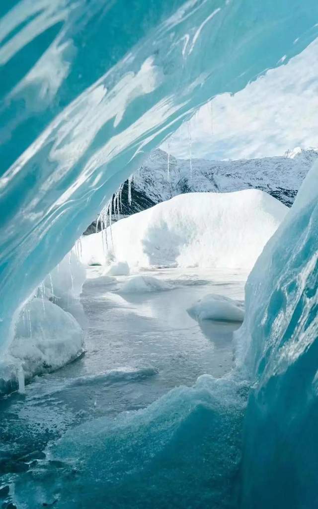 来古冰川邂逅来古冰川发现蓝冰极致之美