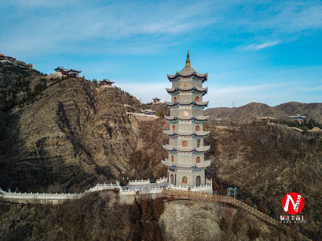 景区|武当山不止湖北有，金昌北武当不仅能看风景，还能游览佛教圣地