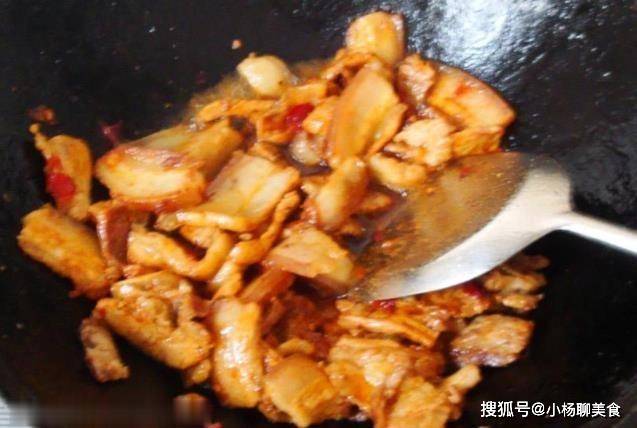 姜片|做回锅肉,应该焯水还是过油?都错了,这才是回锅肉正确打开方式