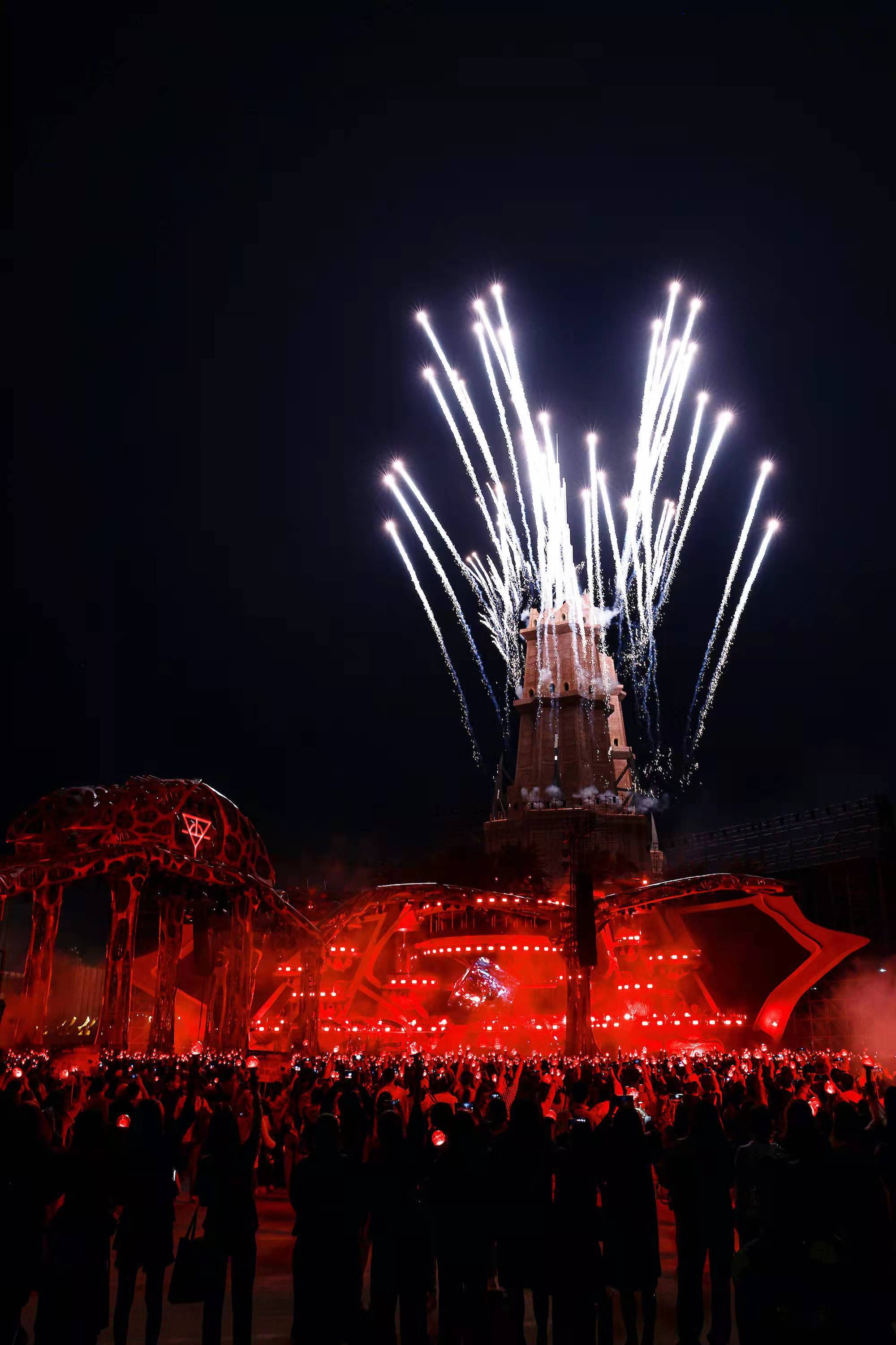 梦想|国内顶级个唱品牌，将梦想化为现实，网友：华晨宇火星演唱会厉害