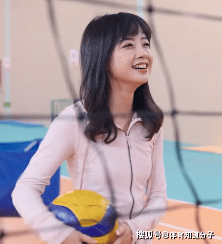 原创1米65王冰冰问袁心玥你为啥长这么高袁心玥可能我吃得很多