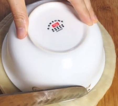 刀把|只需一碗面粉,1分钟教你在家做春饼,零添加零失败,比买的还香