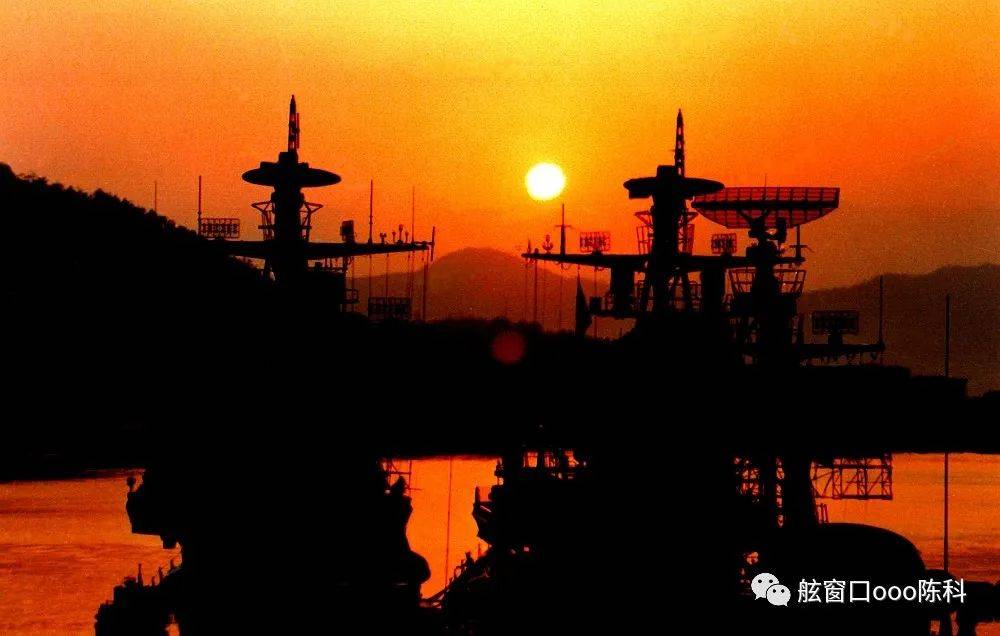 军港夜景朝霞晚霞
