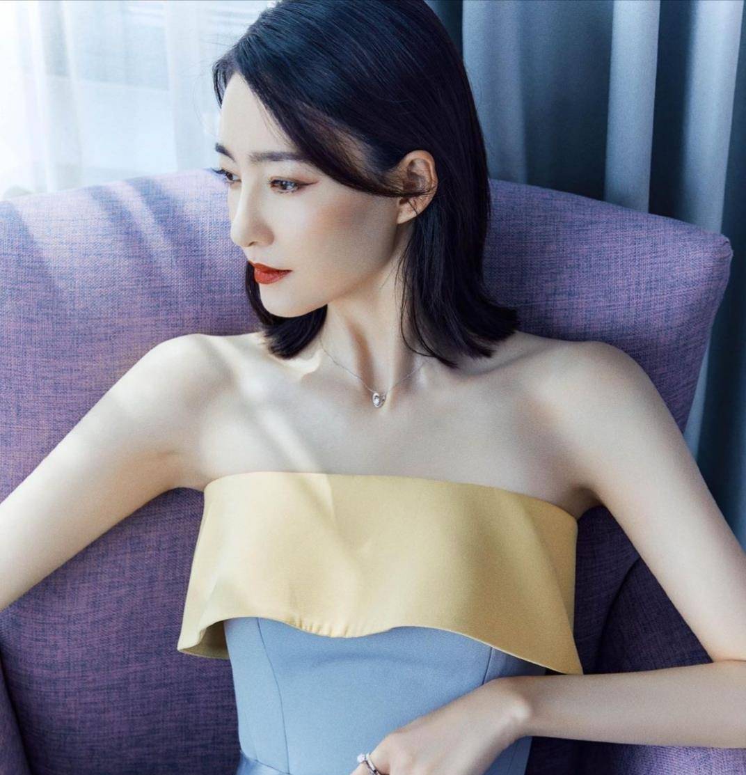 女神王丽坤,貌美如花,气质若兰,好一个素颜女神