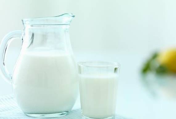 人体|孕期喝牛奶就不舒服，也许你忽略了这几点