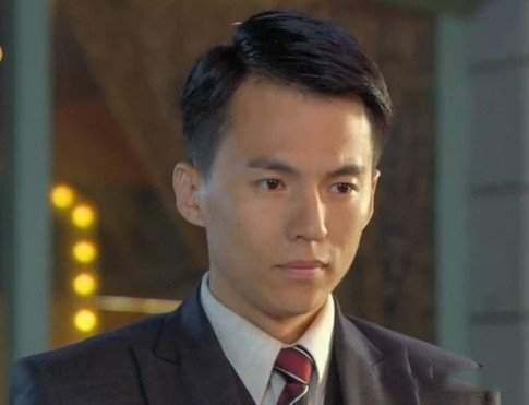 惠英红三夺影后曾一度没戏拍陷入低谷四处求角色终于翻身