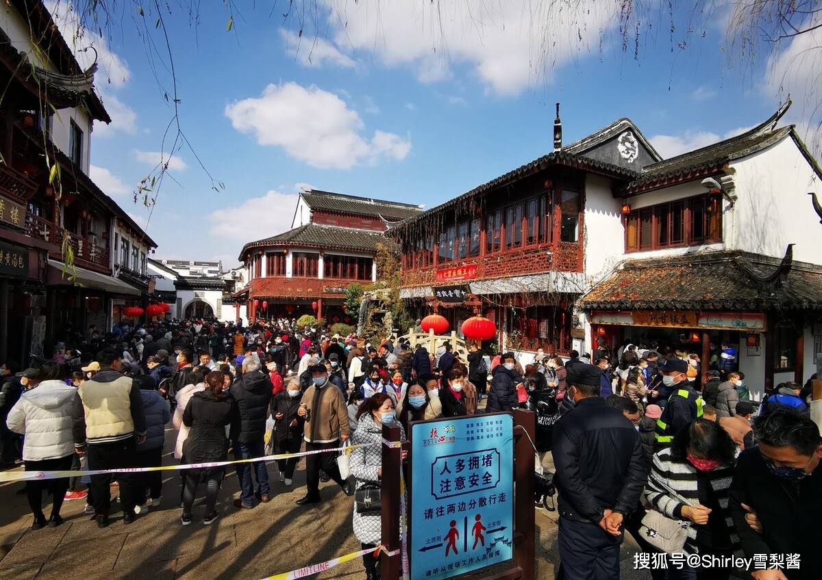 除了豫园，上海这三条老街同样年味很浓，已连续3天客流超10万