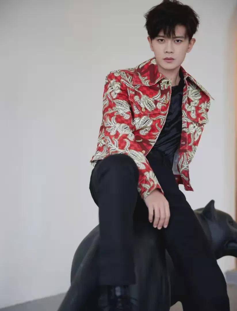 设计 惊艳虎年,春晚也可走在时尚前沿!