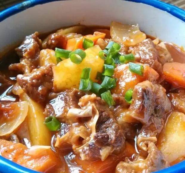 番茄洋葱牛肉的家常做法 c7d8559e276e4dc9afc72971f4dfbce3.jpeg