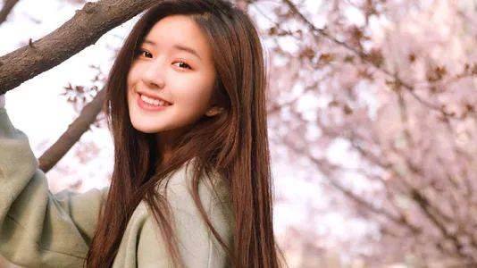 图片想要拥有赵丽颖的满满少女感，你需要做这件事情