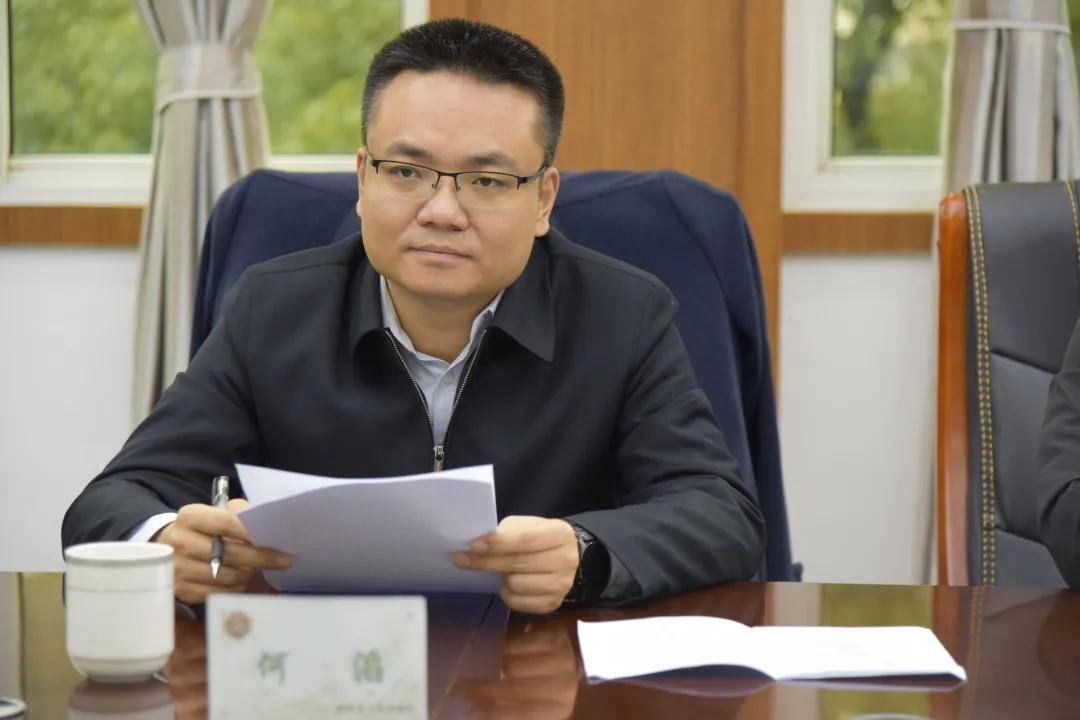 湘潭县委副书记政法委书记何滔来湘潭县人民检察院开展新春走访慰问