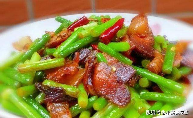 炒什么菜用花椒大料水 21e1ad4244f145fca01b055ae2527e89.jpeg