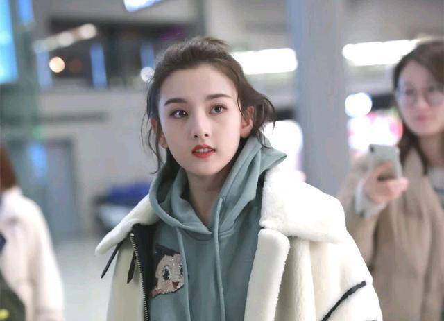 张予曦现代人的审美咋了？9个从画中走出来的女星，这才叫美的各有千秋