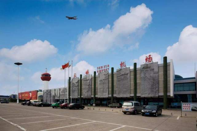 三峡机场停车24小时收费标准,三峡机场停车场收费多少钱一天?