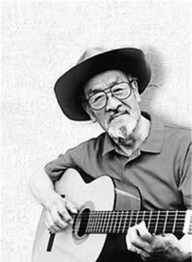 王洛宾不相信妻子劈腿,深夜回到兰州家中,妻子:你回来晚上睡哪