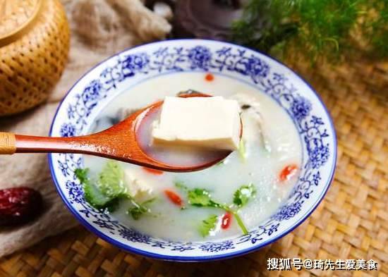 保存豆腐 不要再放冰箱了 教你一招 放一个星期依旧新鲜 放凉 时候 方法